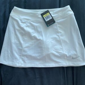 NWT - Nike DRI-FIT golf skort